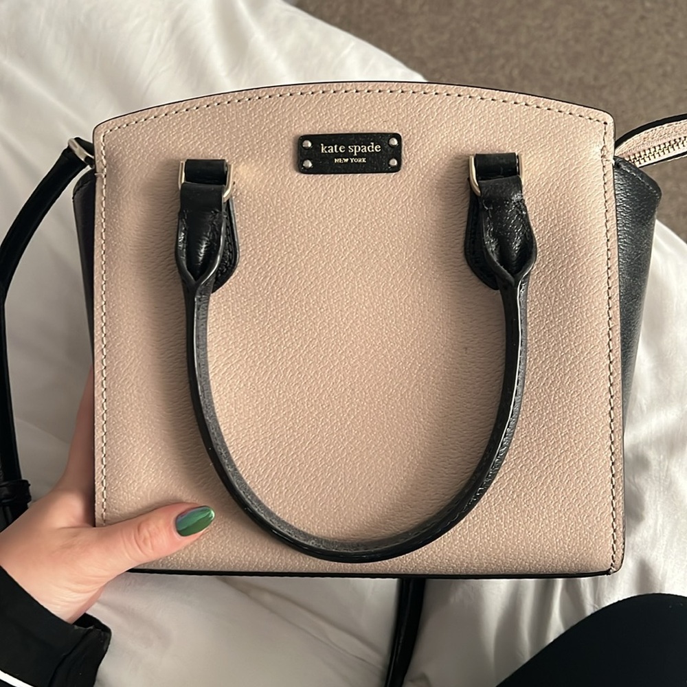 Kate Spade Black and Cream Handbag